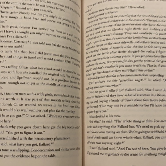 The Night Fire Hardcover Michael Connelly Book Fiction Murder Suspense - Picture 6 of 14